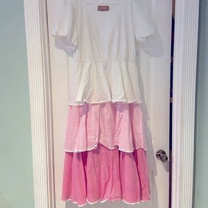 NWOT Jessekae tiered dress